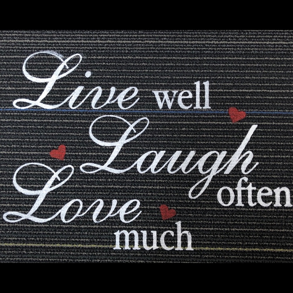 Live well Laugh often Love much💕